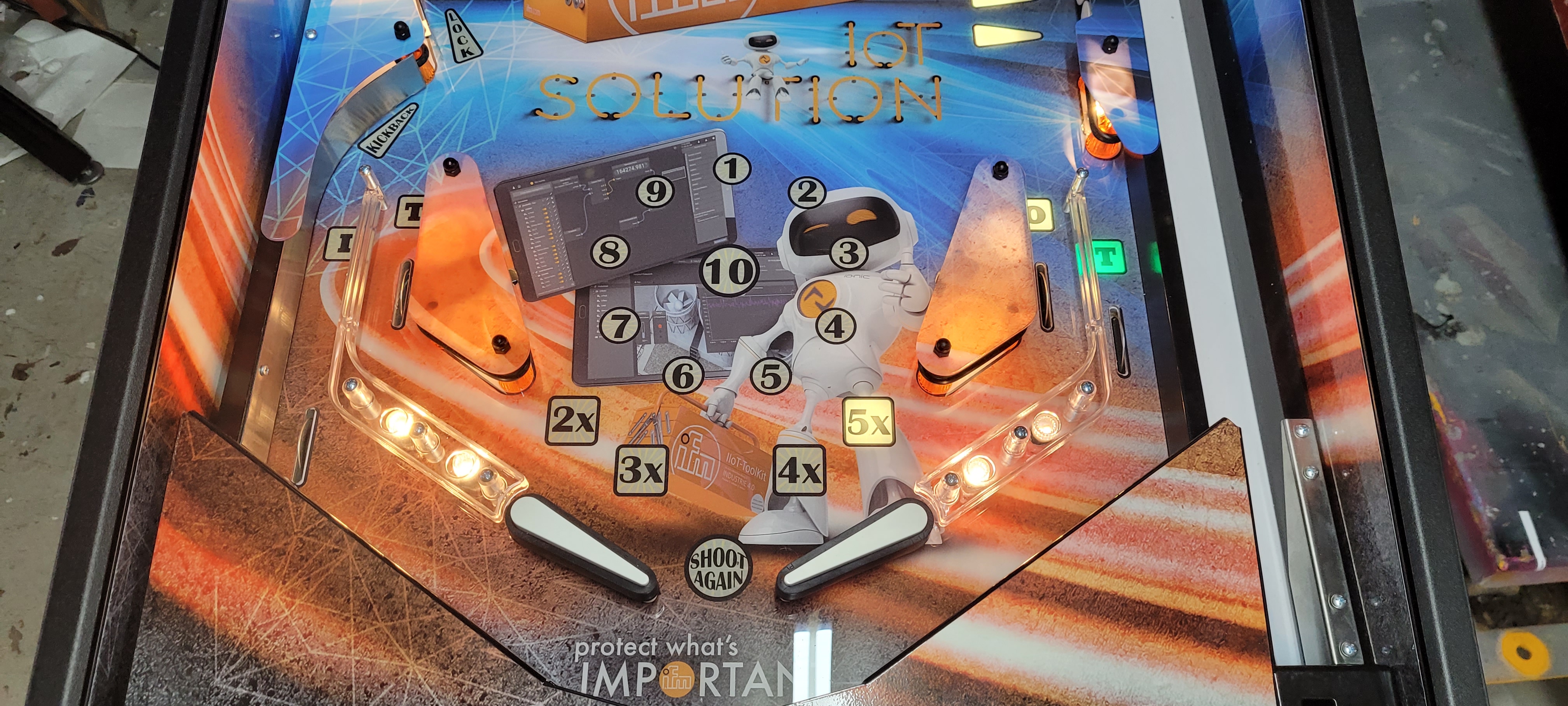 ifm efector Custom Pinball Game